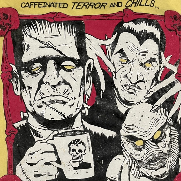 RAD COFFEE YellowUniversal Monsters Themed Halloween Shirt-Men’s Size XL - Picture 4 of 5